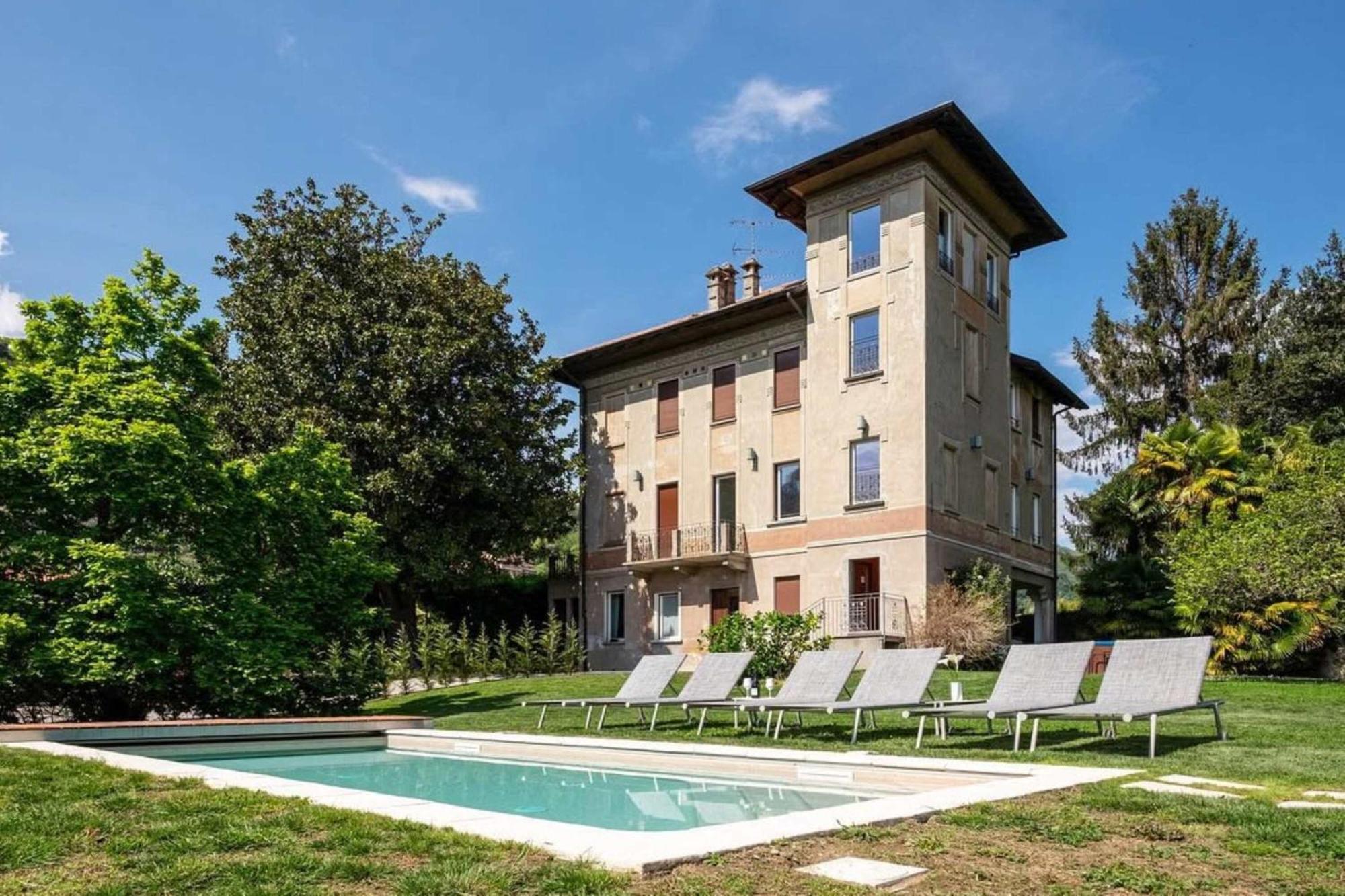 Villa Jejia- Pool And Garden Леза Экстерьер фото